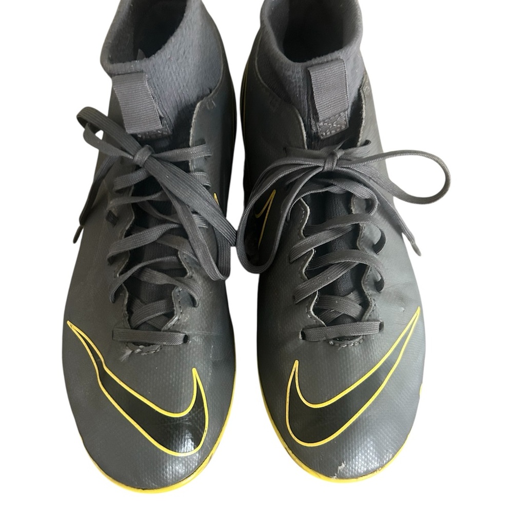 Nike Mercurial Dark Grey and Yellow Cleats Sock-Top Size 5.5Y